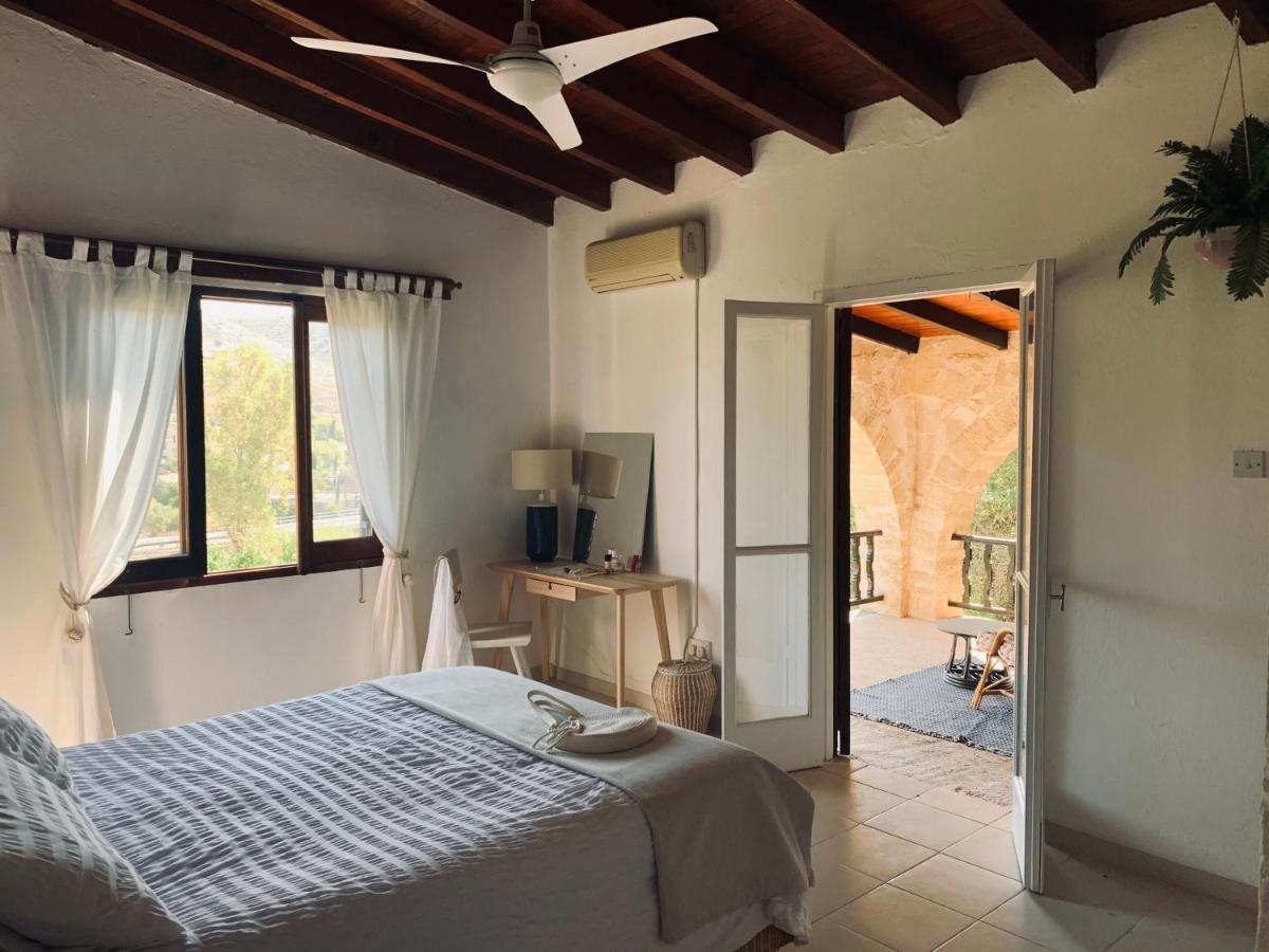 Villa The Goathouse à Larnaca Extérieur photo